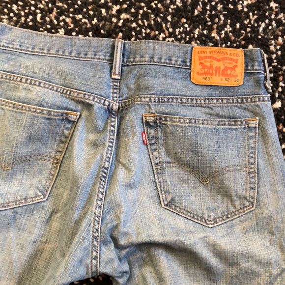 Men’s Levi’s Jeans - Picture 3 of 7